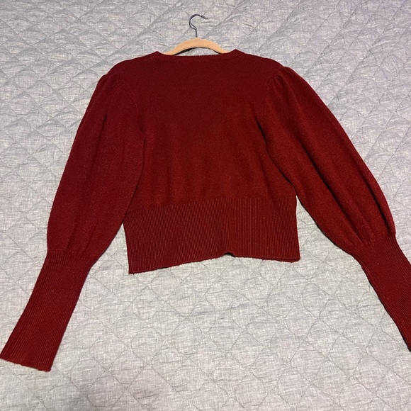 Zara Knit Soft Crew Neck Sweater With Ribbed Trims and puff sleeves, Size L - Picture 8 of 11